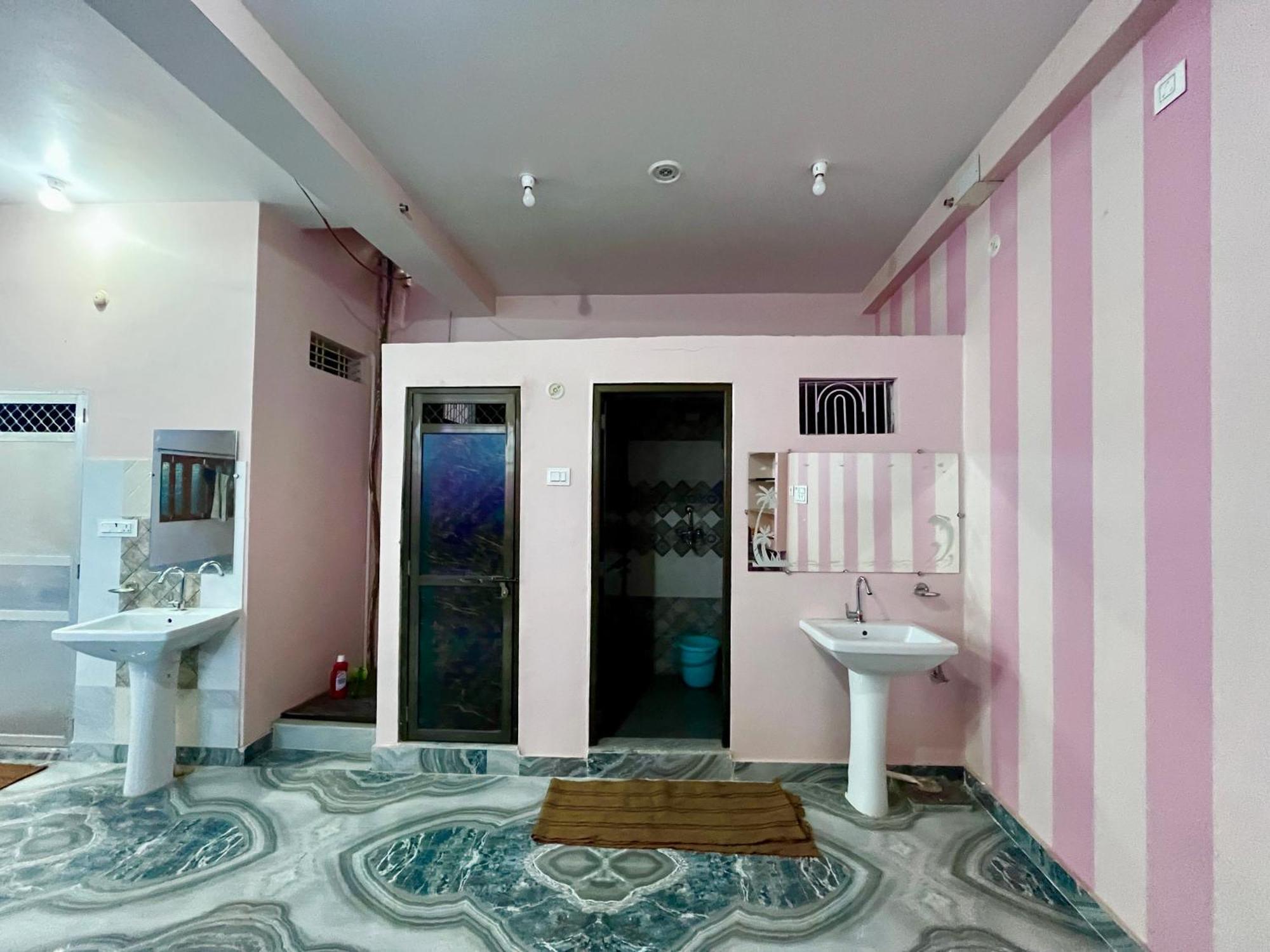 Trilok Residency - Dashashwamedh Varanasi Exterior foto