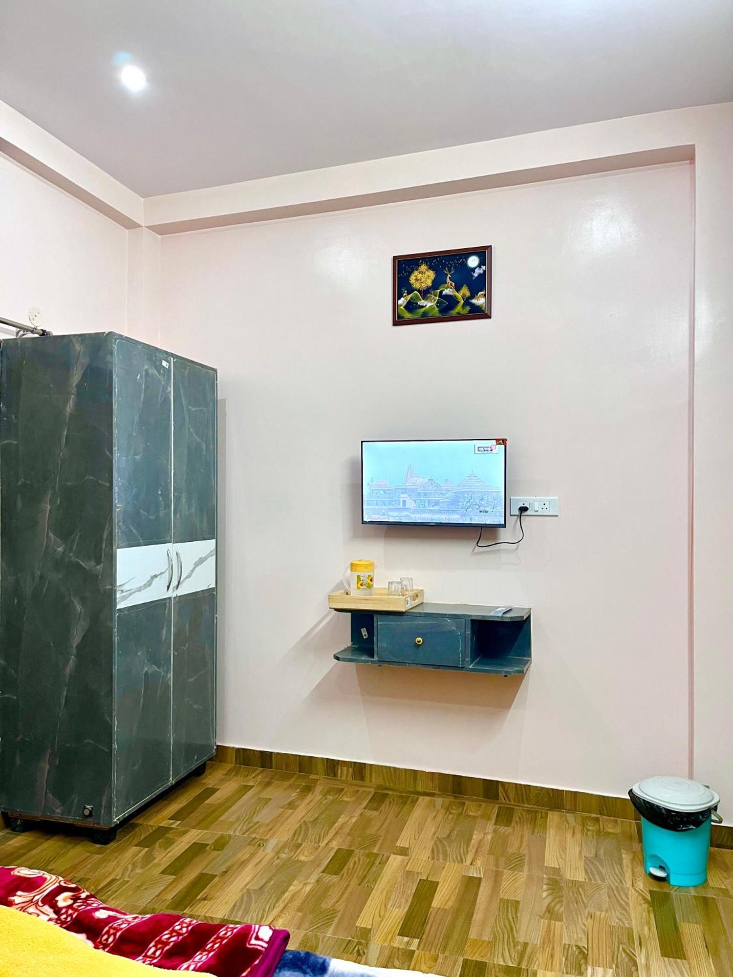 Trilok Residency - Dashashwamedh Varanasi Exterior foto