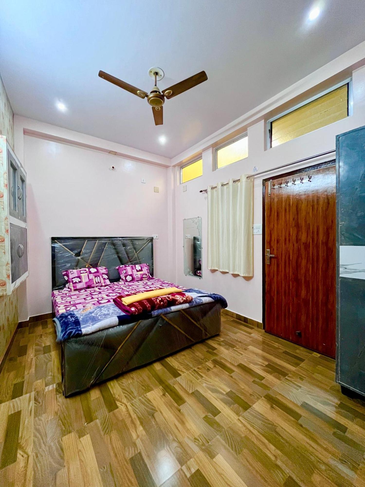 Trilok Residency - Dashashwamedh Varanasi Exterior foto