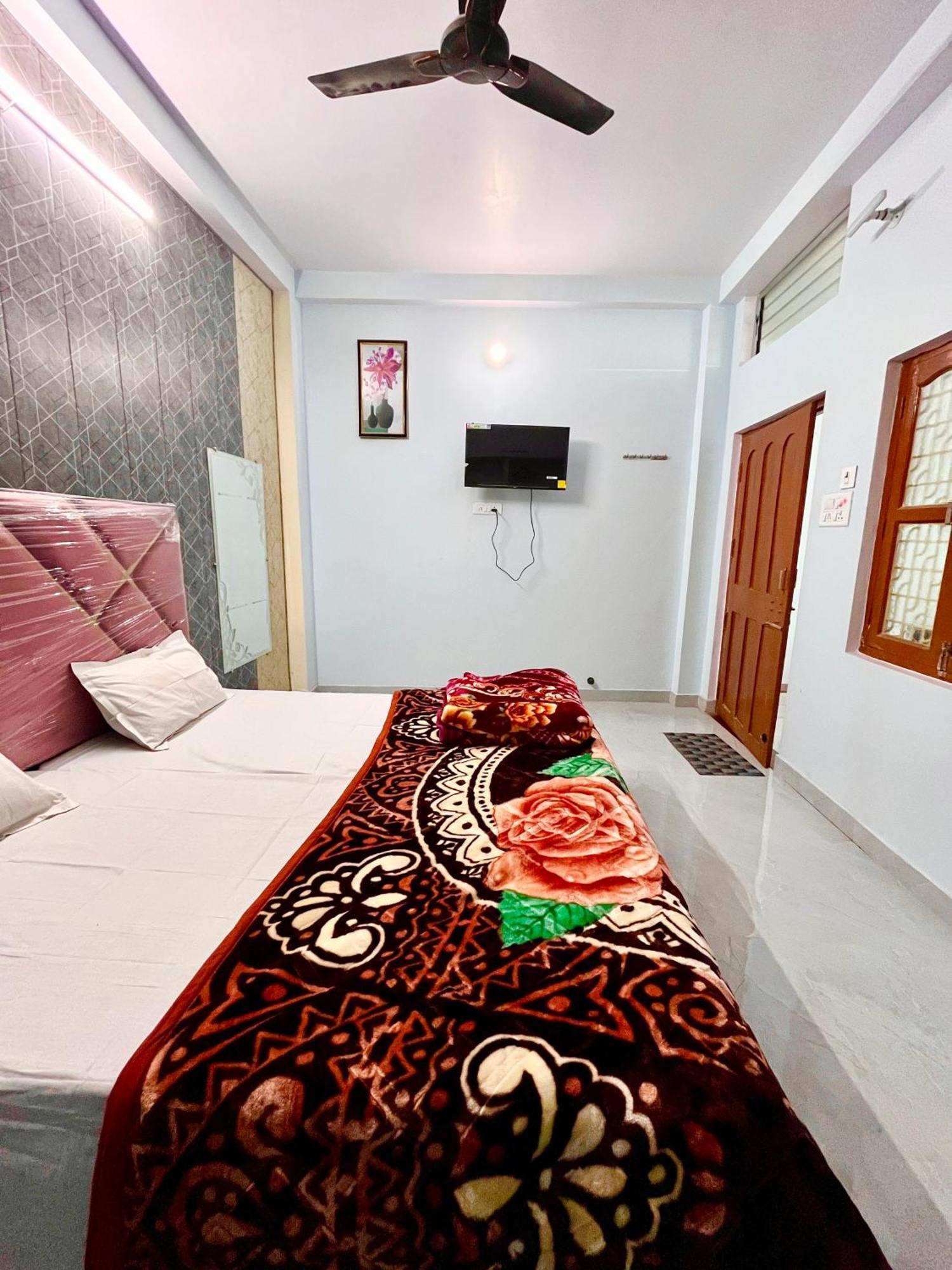 Trilok Residency - Dashashwamedh Varanasi Exterior foto