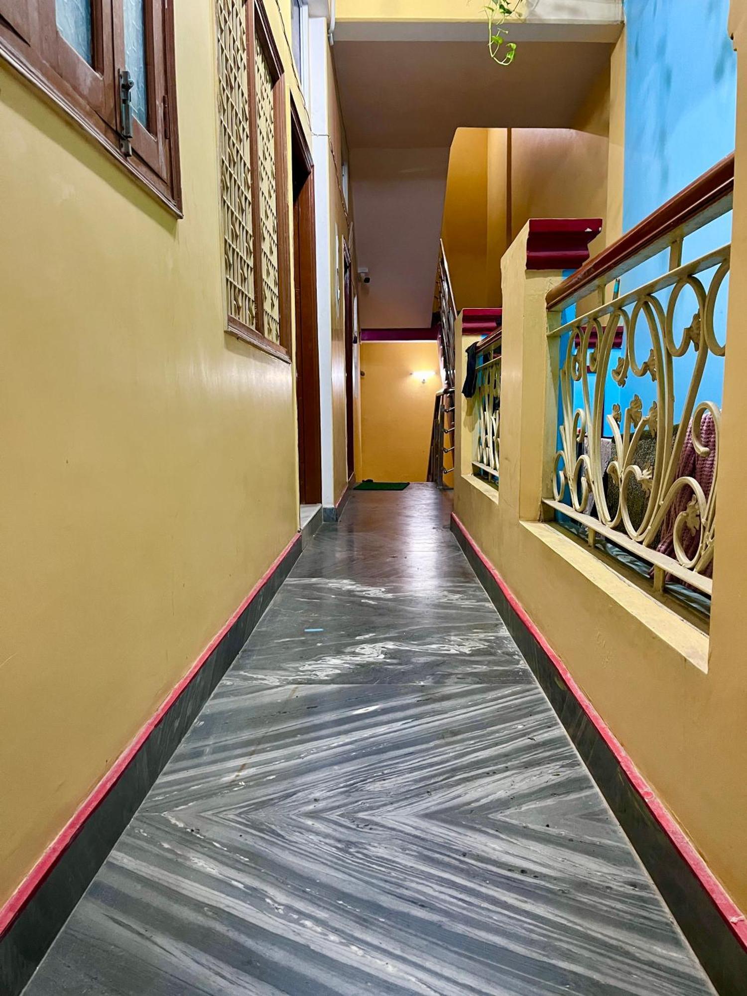 Trilok Residency - Dashashwamedh Varanasi Exterior foto